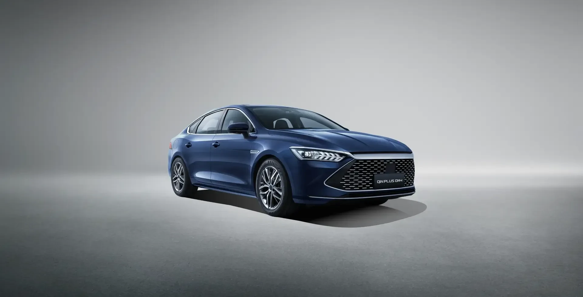 凯发K8 QIN PLUS DM-i